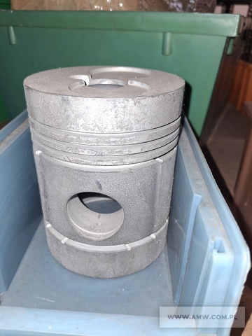 Części zamienne i akcesoria do podnośników spalinowych typu RAK - pakiet zawierający 86 poz. asort. (wg oddzielnego wykazu), w tym m.in.: bęben hamulcowy, obudowa mechanizmu różnicowego, piasty, pompy zębate, rozdzielacze RBS, zwrotnice itp. 